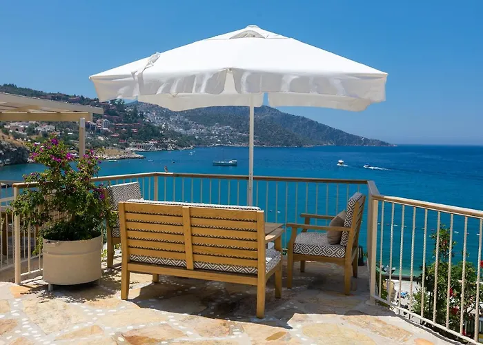 Pier House 5*