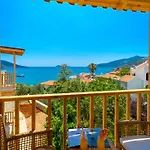 Pier House 5* 卡尔坎