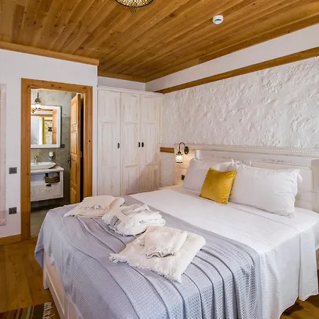 فندق Pier House 5*